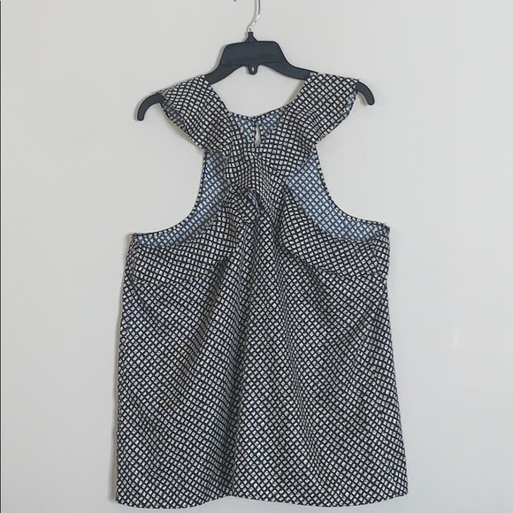 Tops - Crisscross sleeveless top